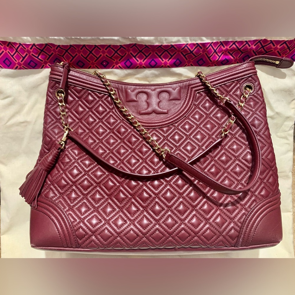Tory Burch shoulder bag in burgundy